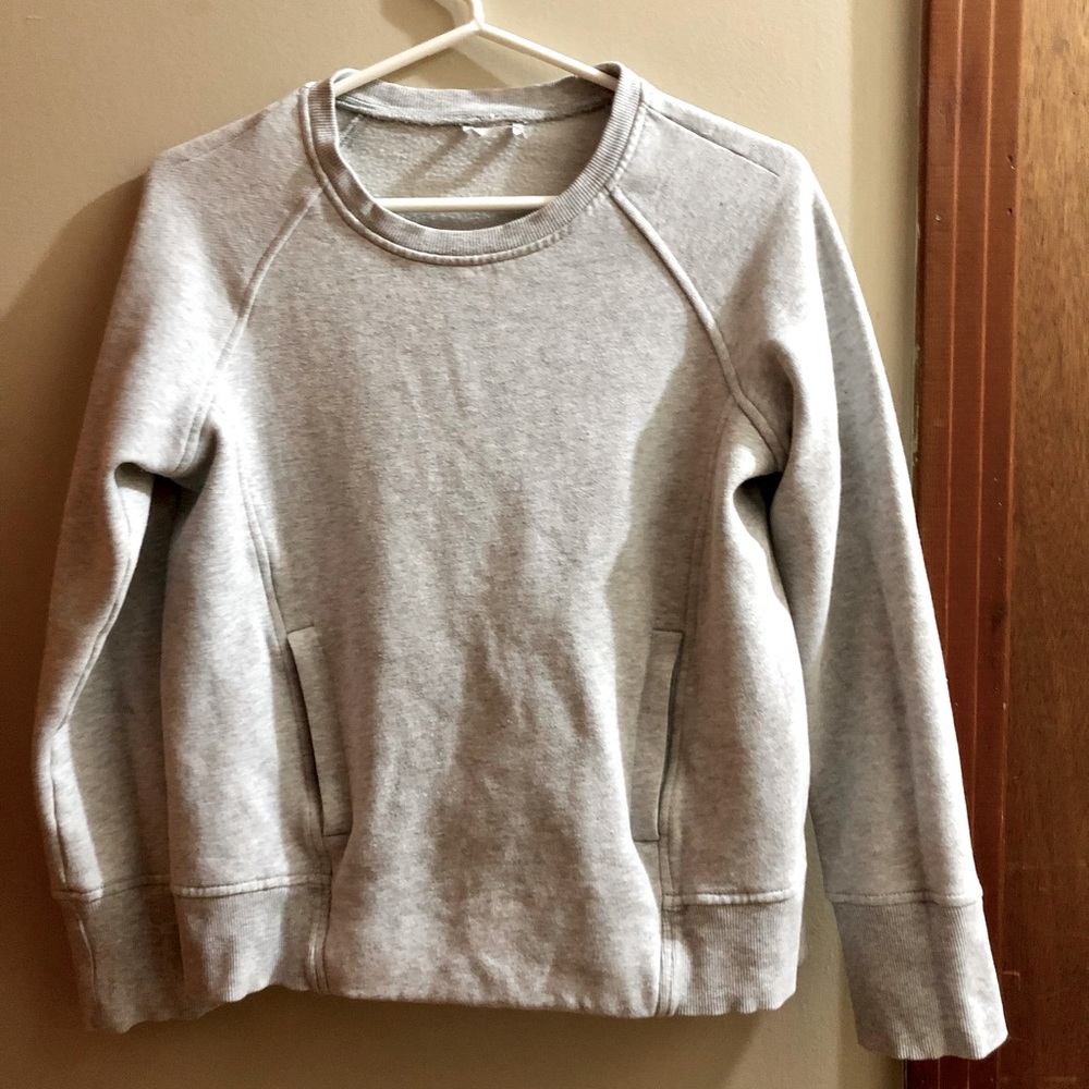 Lululemon Gray Scuba Crew Sweatshirt